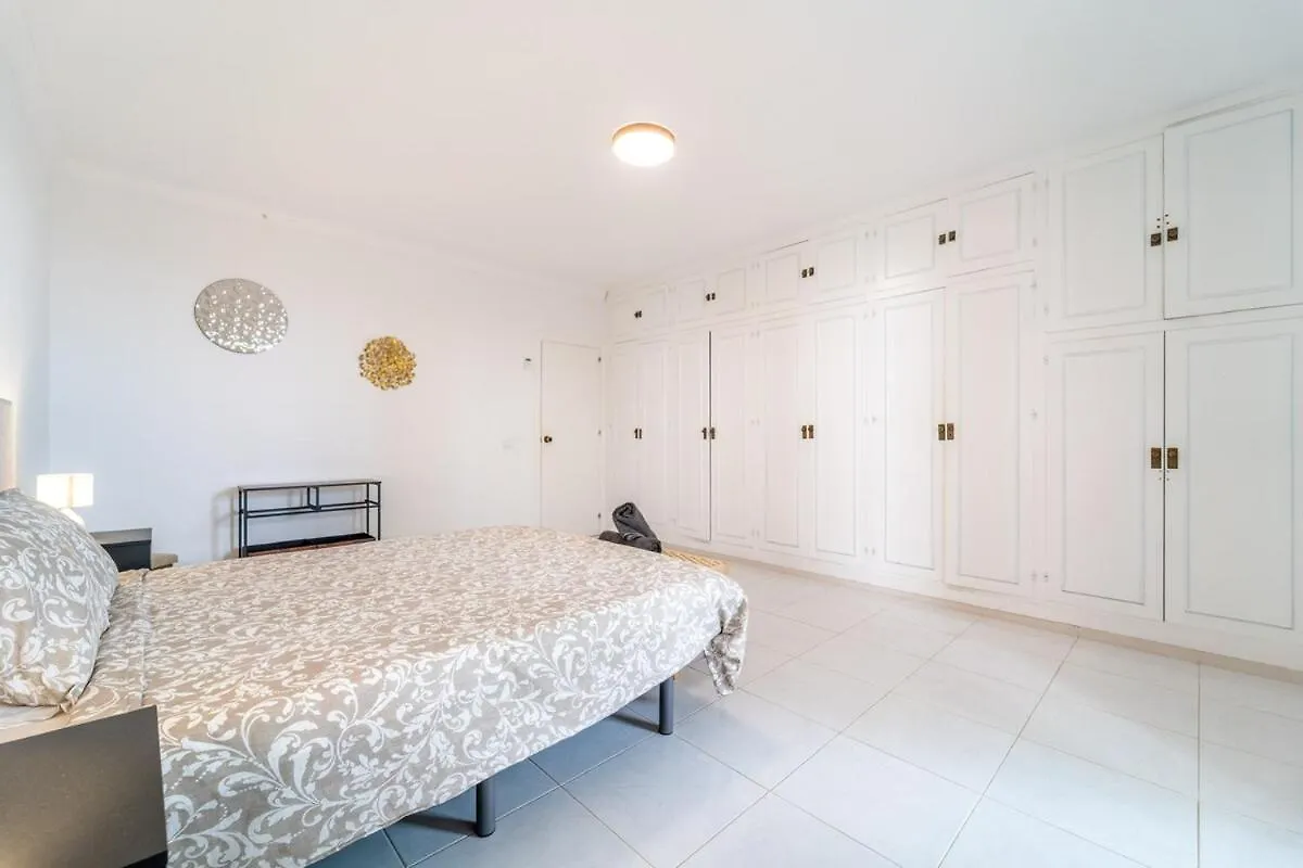 Stylish Villa Paris Benalmádena