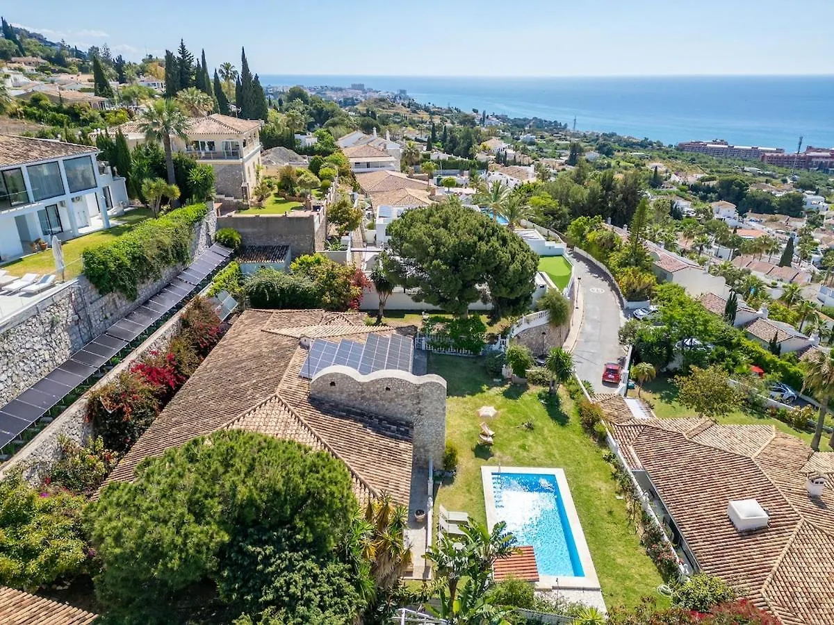 Stylish Villa Paris Benalmádena 0*,  Espanha