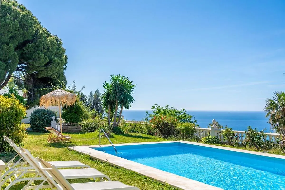 Stylish Villa Paris Benalmádena 0*,