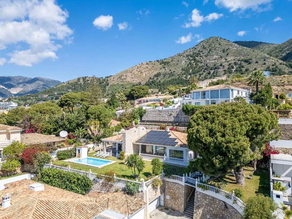 Stylish Villa Paris Benalmádena 0*,